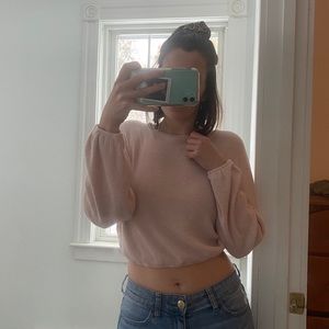Pink long sleeve crop top
